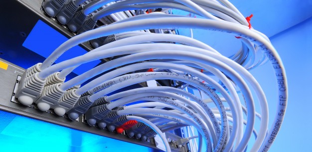 câbles de courant faible