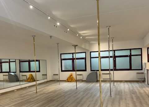 éclairage de salle de danse